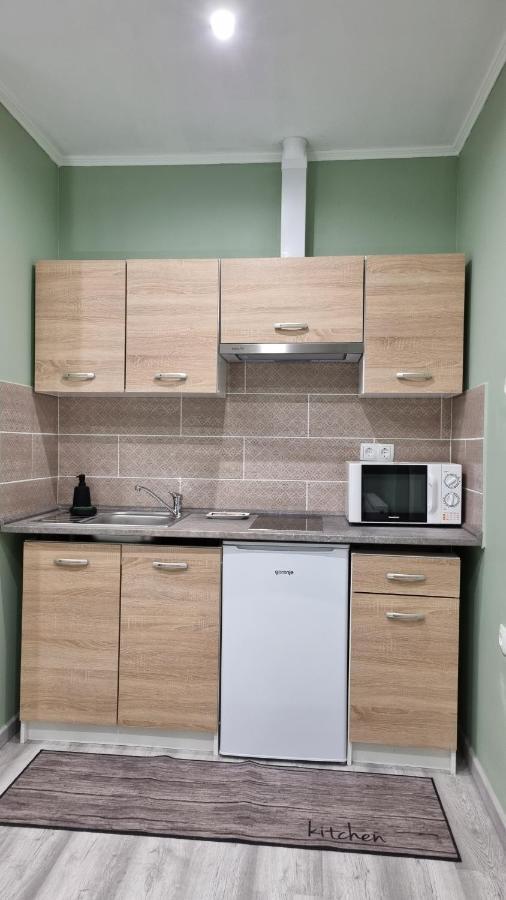 Belvarosi Pihenohaz Bekescsaba Εξωτερικό φωτογραφία